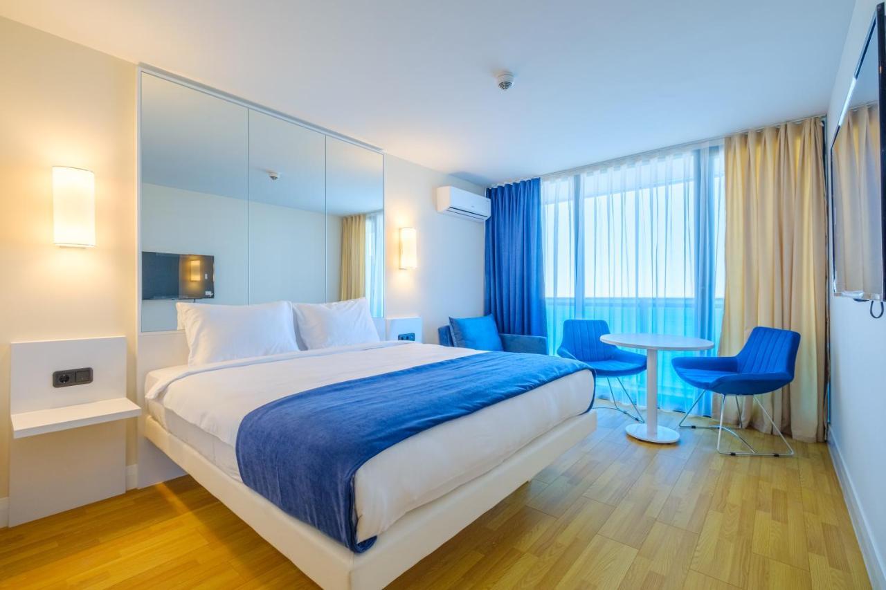 Orbi City Hotel Official D Block Батуми Экстерьер фото