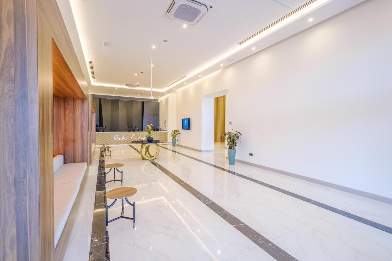 Orbi City Hotel Official D Block Батуми Экстерьер фото