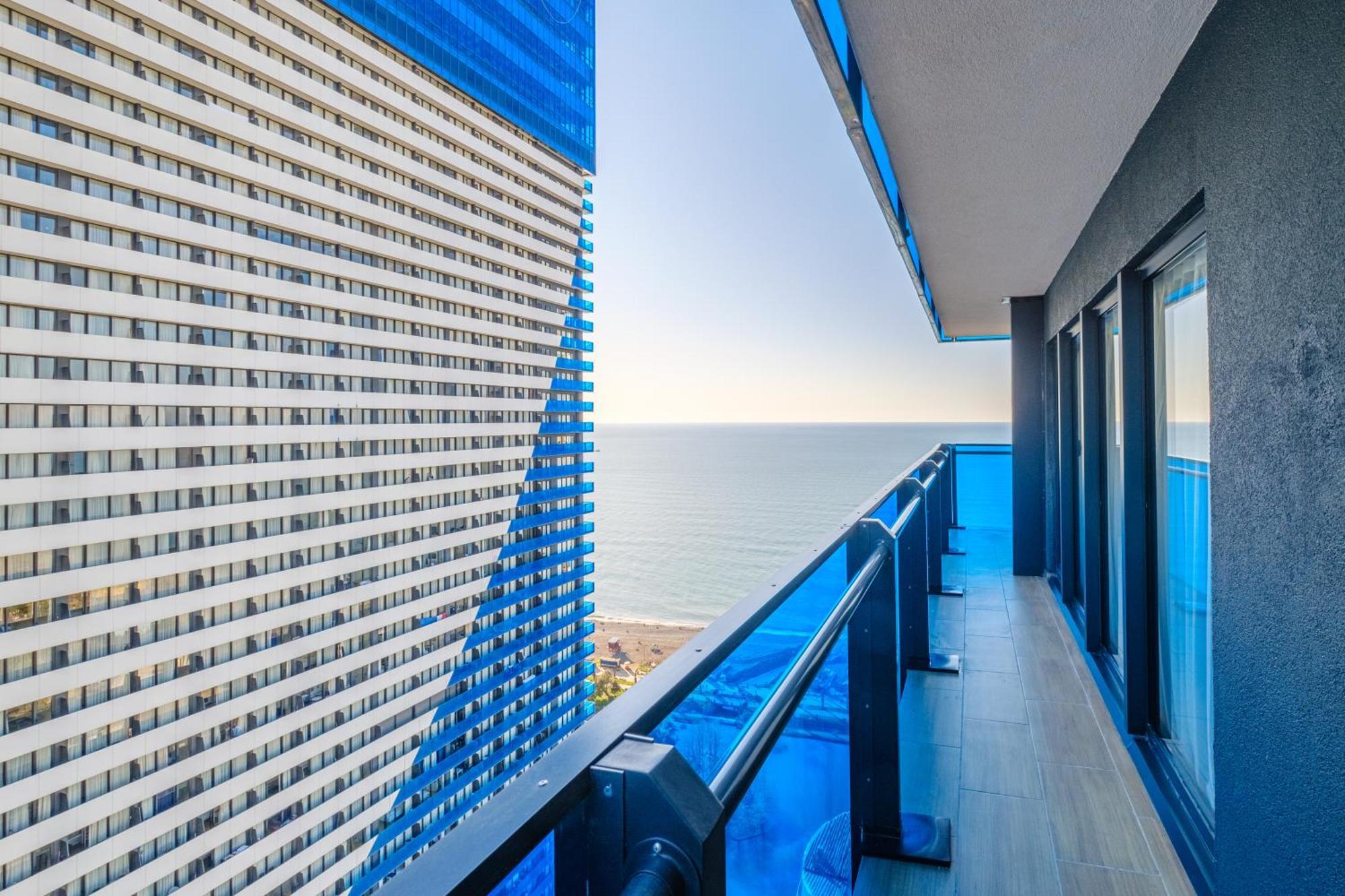 Orbi City Hotel Official D Block Батуми Экстерьер фото