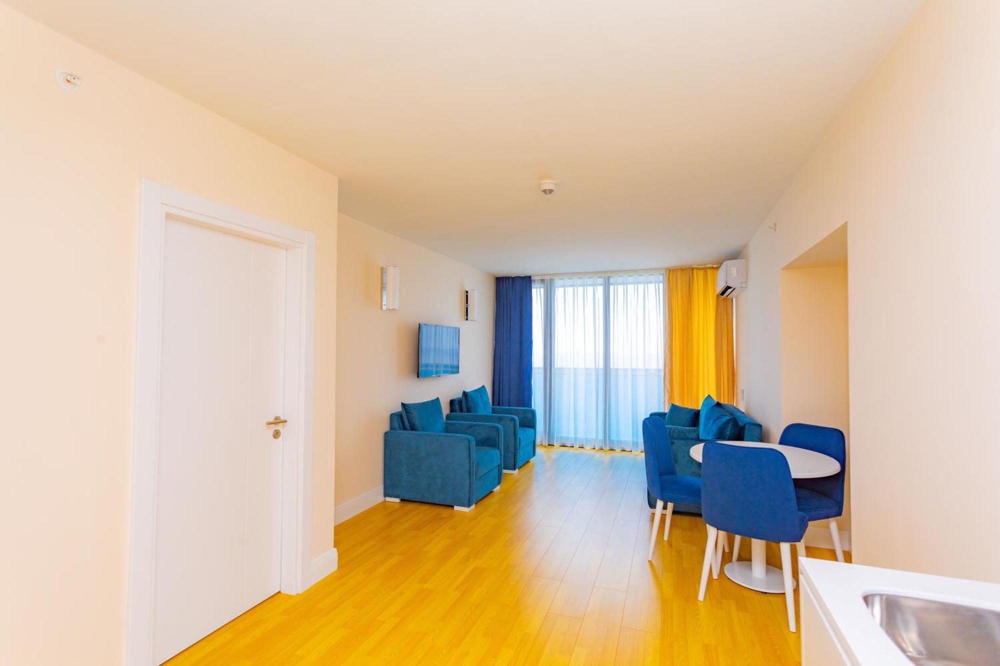 Orbi City Hotel Official D Block Батуми Экстерьер фото