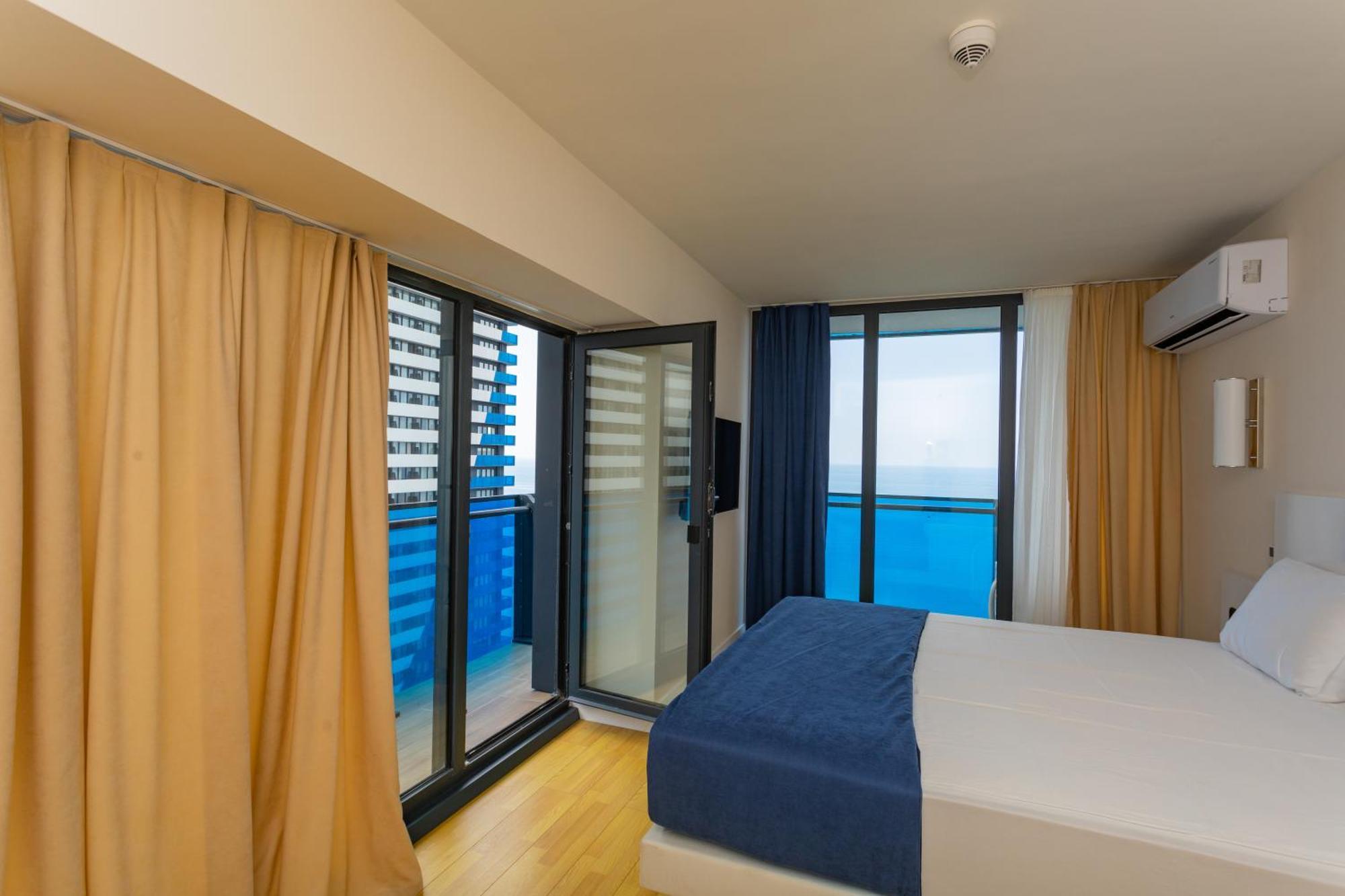 Orbi City Hotel Official D Block Батуми Экстерьер фото